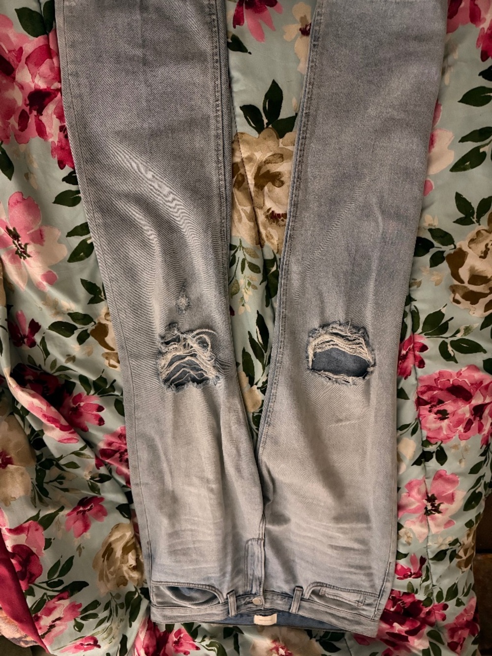 Favorite Daughter “Tommy Boyfrind fit jeans”